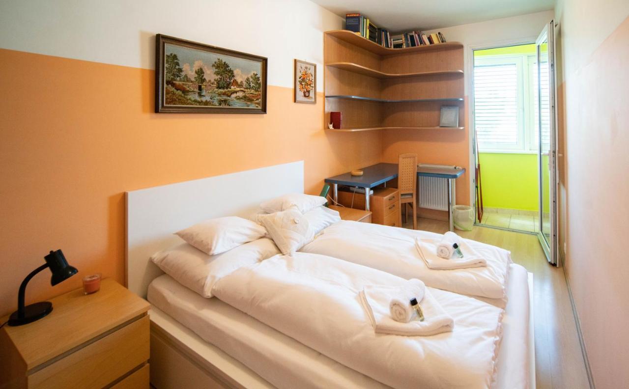 Free Parking Amphitheater Apartment - Wifi, Ac, Tv 布达佩斯 外观 照片